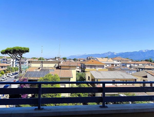 appartamento in affitto a Viareggio in zona Centro Storico