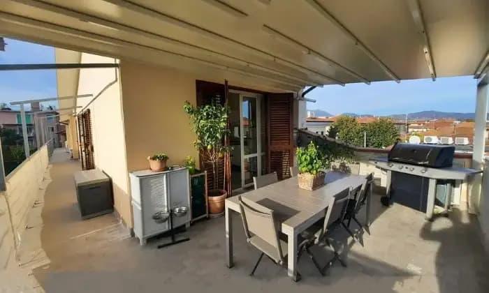 appartamento in affitto a Viareggio