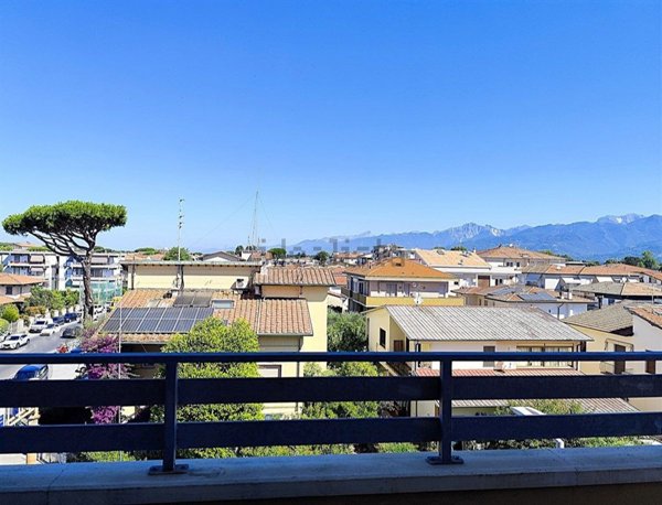 appartamento in affitto a Viareggio in zona Marco Polo