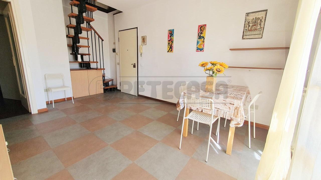 appartamento in affitto a Viareggio