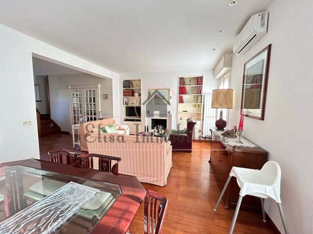 appartamento in affitto a Viareggio