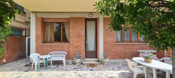 appartamento in affitto a Viareggio in zona Marco Polo