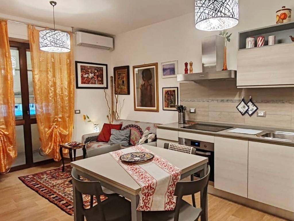 appartamento in affitto a Viareggio