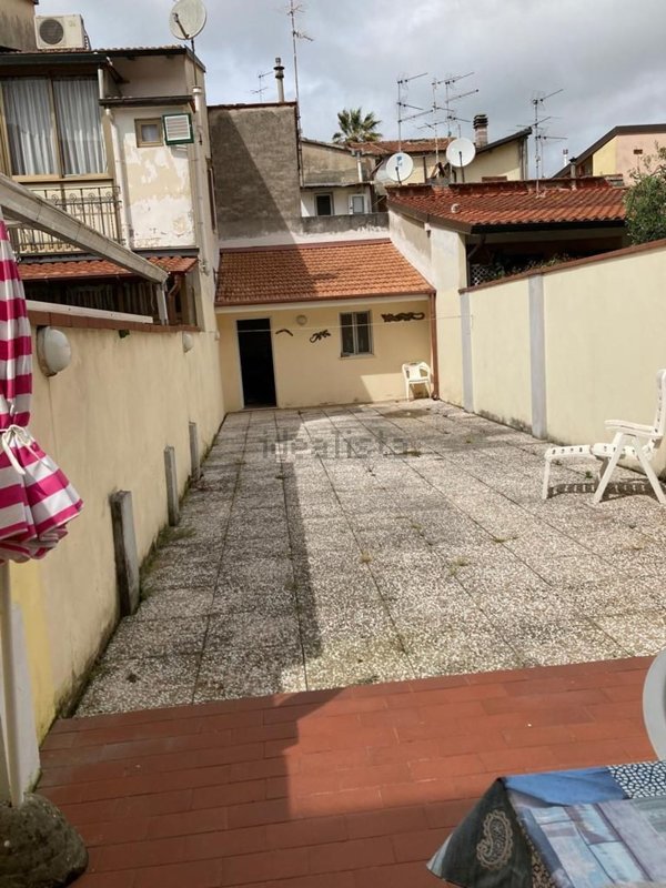 appartamento in affitto a Viareggio