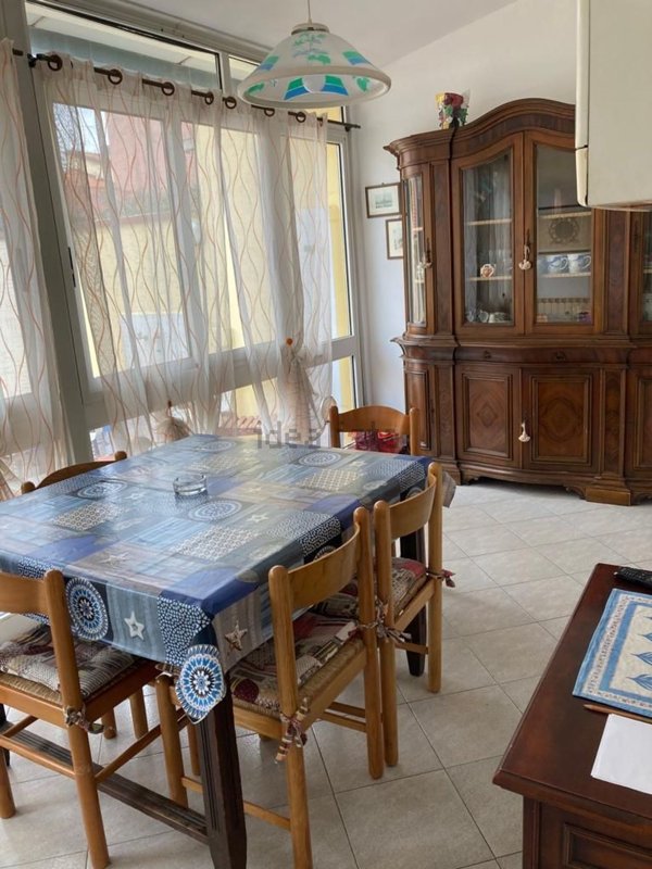 appartamento in affitto a Viareggio in zona Campo d'Aviazione