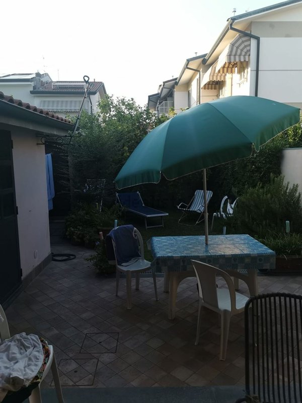 casa indipendente in affitto a Viareggio in zona Marco Polo