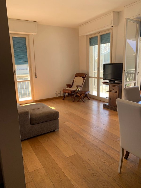 appartamento in affitto a Viareggio