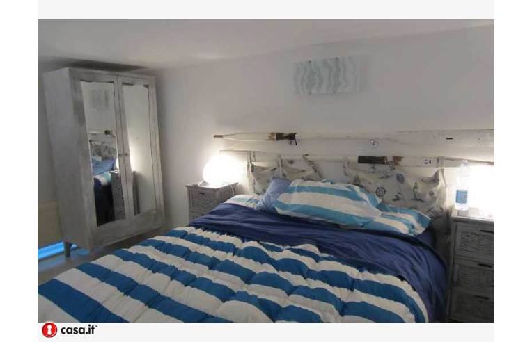 camera singola in affitto a Viareggio