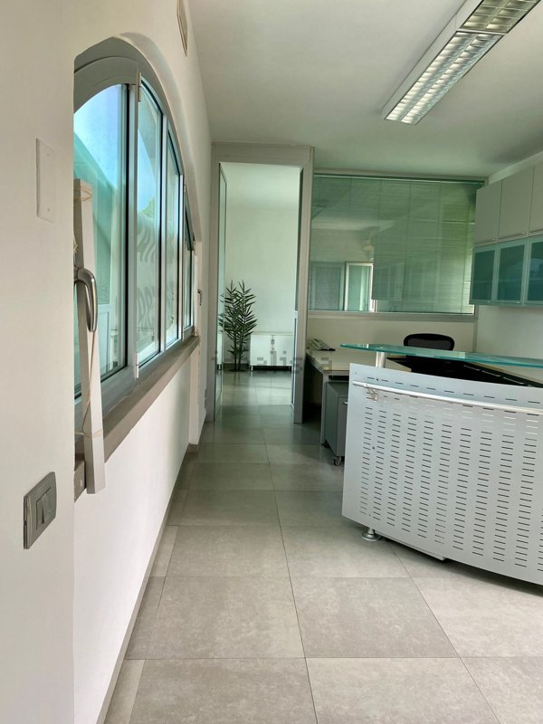 ufficio in affitto a Viareggio