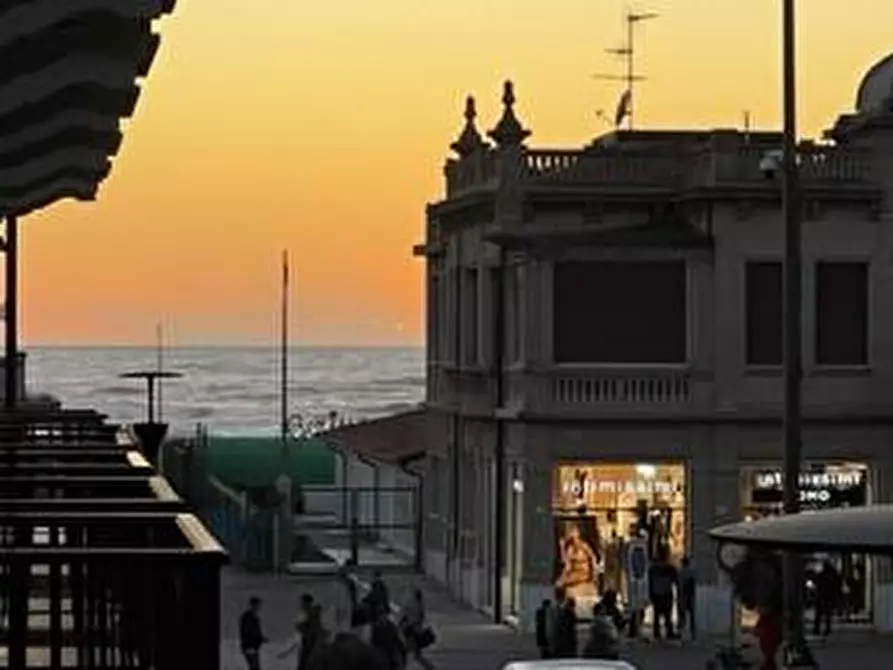 appartamento in affitto a Viareggio