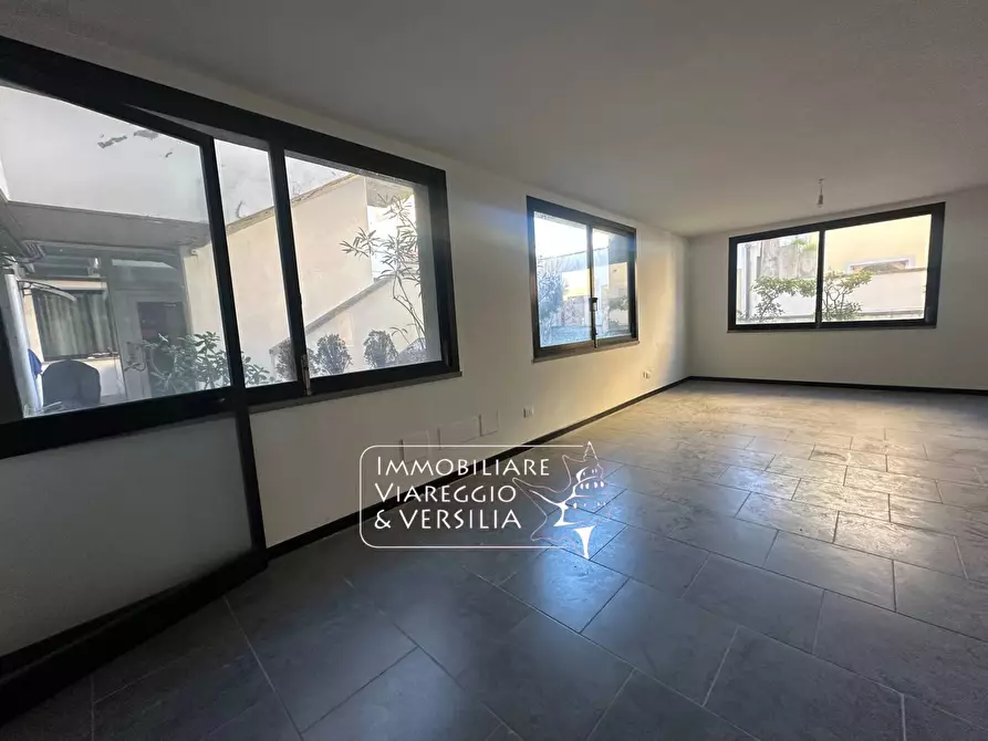 ufficio in affitto a Viareggio