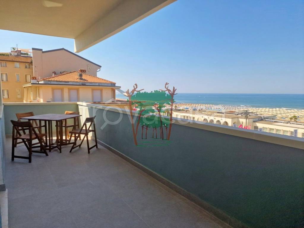 appartamento in affitto a Viareggio