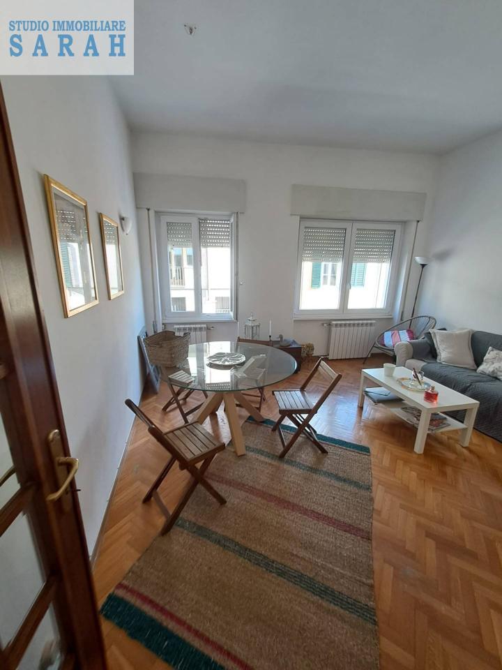 appartamento in affitto a Viareggio