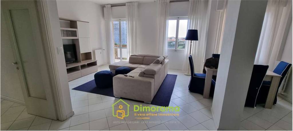 appartamento in affitto a Viareggio