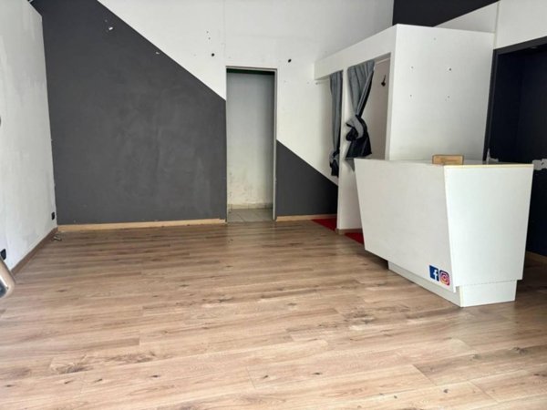 negozio in affitto a Viareggio in zona Centro Storico