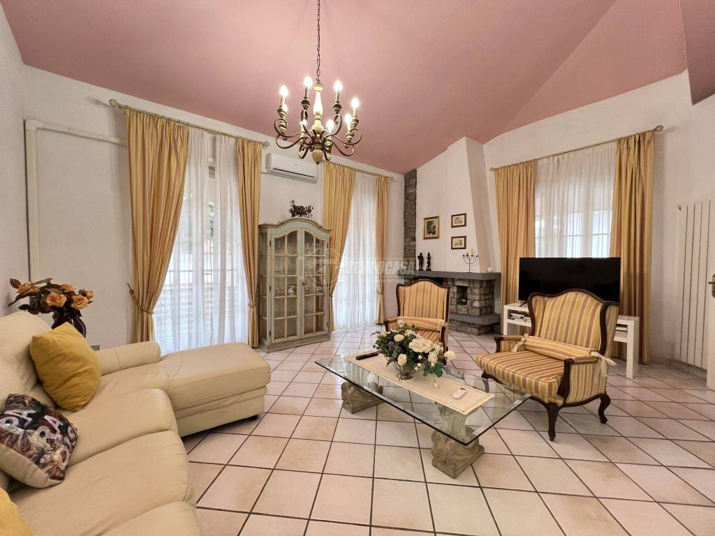 casa indipendente in affitto a Viareggio in zona Centro Storico