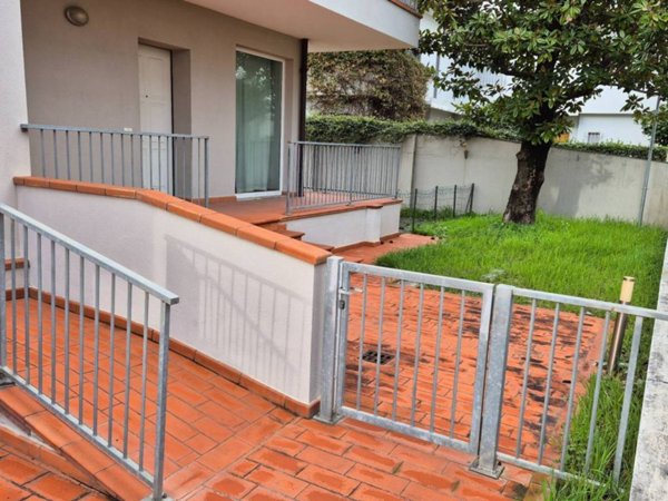 appartamento in affitto a Viareggio in zona Don Bosco