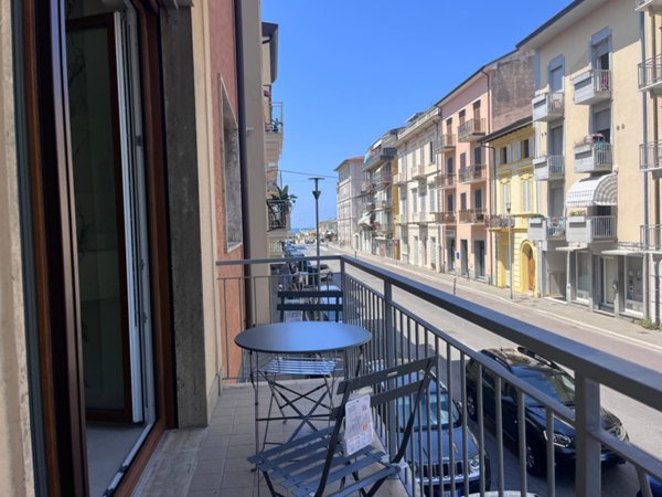 appartamento in affitto a Viareggio