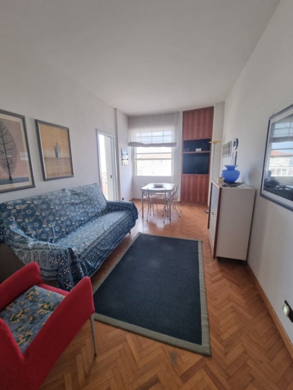 appartamento in affitto a Viareggio