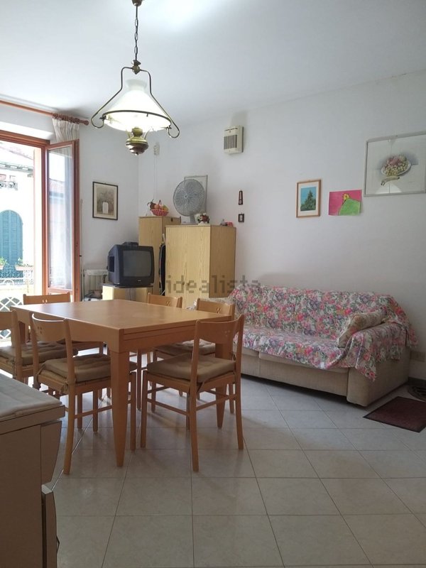 appartamento in affitto a Viareggio