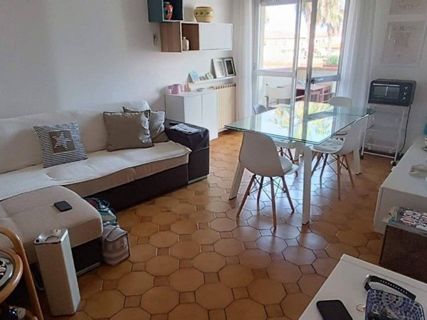 appartamento in affitto a Viareggio