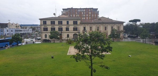 appartamento in affitto a Viareggio