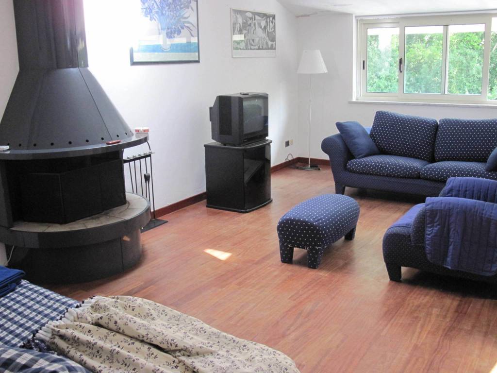 appartamento in affitto a Viareggio