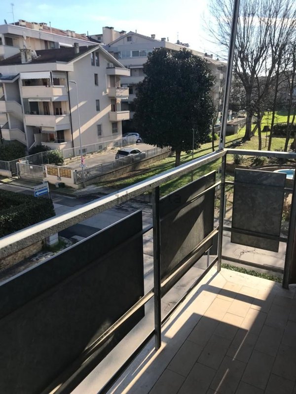 appartamento in affitto a Viareggio