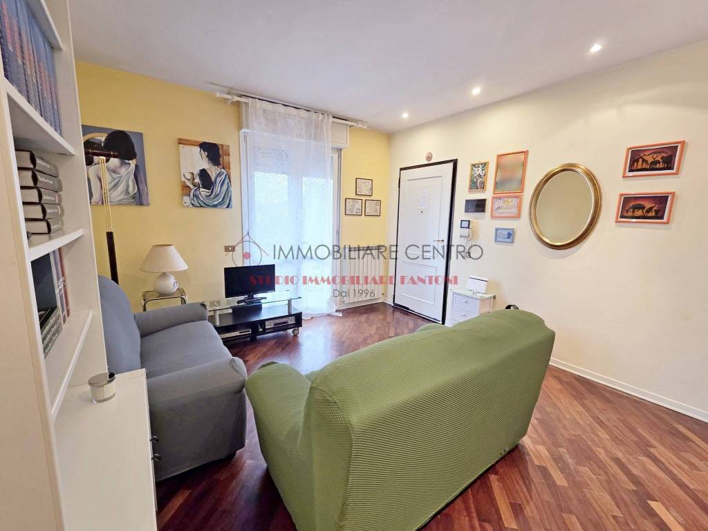 appartamento in affitto a Viareggio