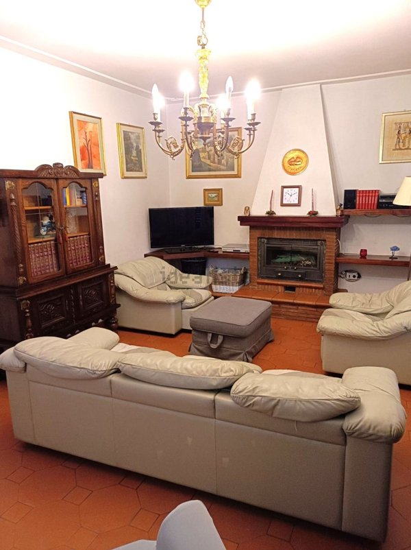 appartamento in affitto a Viareggio in zona Campo d'Aviazione