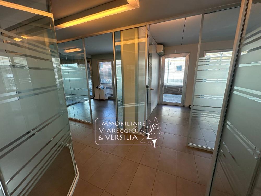 ufficio in affitto a Viareggio