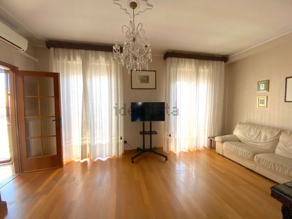 appartamento in affitto a Viareggio