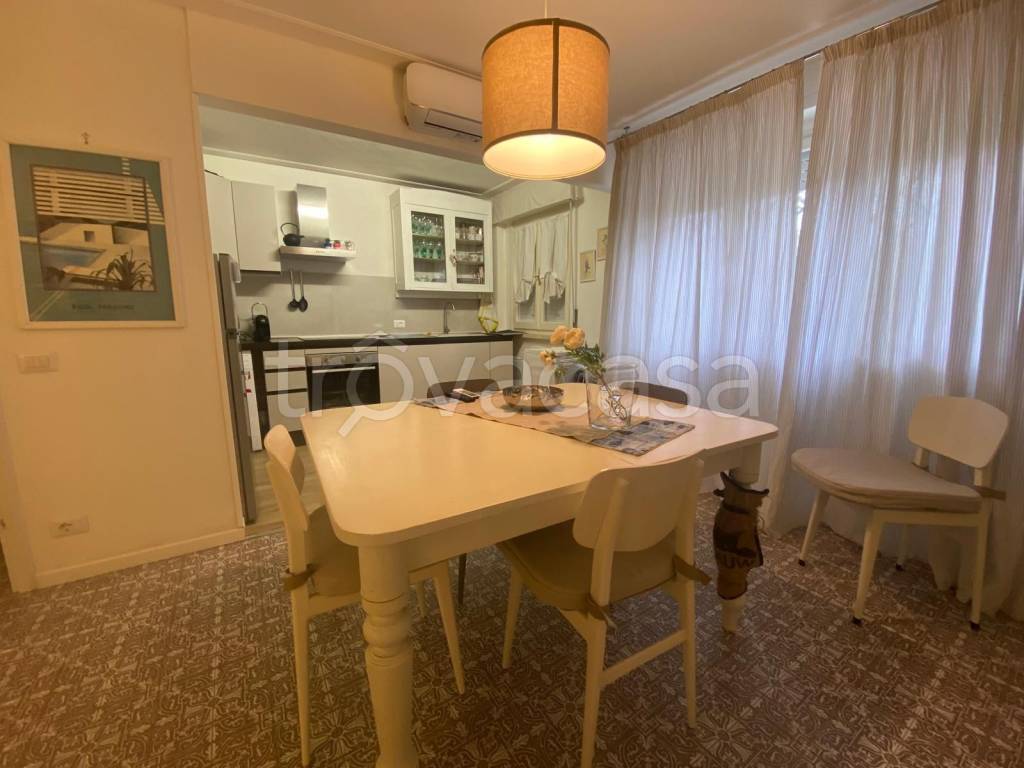 appartamento in affitto a Viareggio