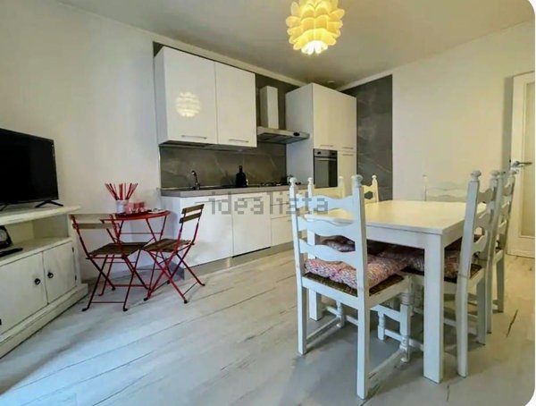 appartamento in affitto a Viareggio