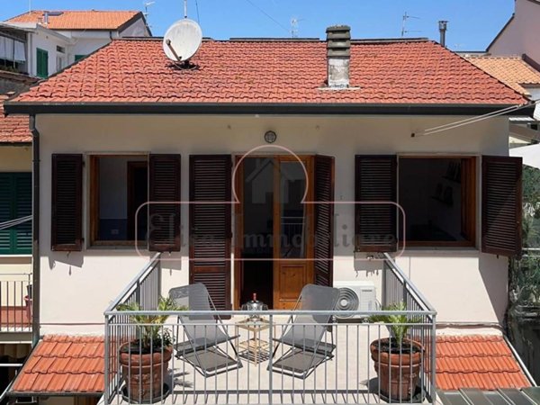 casa indipendente in affitto a Viareggio in zona Centro Storico
