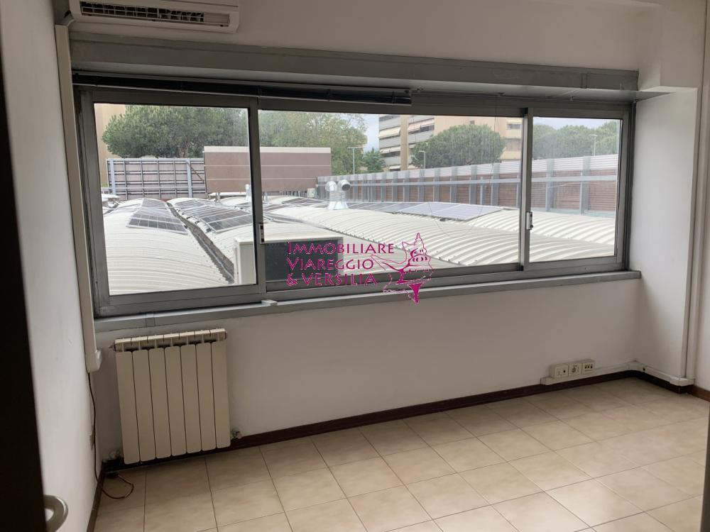 ufficio in affitto a Viareggio in zona Centro Storico