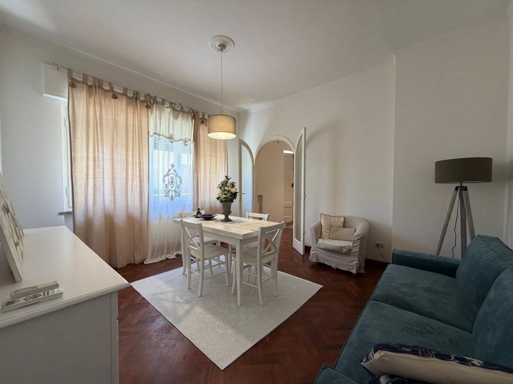casa indipendente in affitto a Viareggio in zona Marco Polo