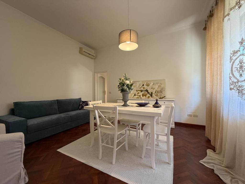 casa indipendente in affitto a Viareggio in zona Marco Polo