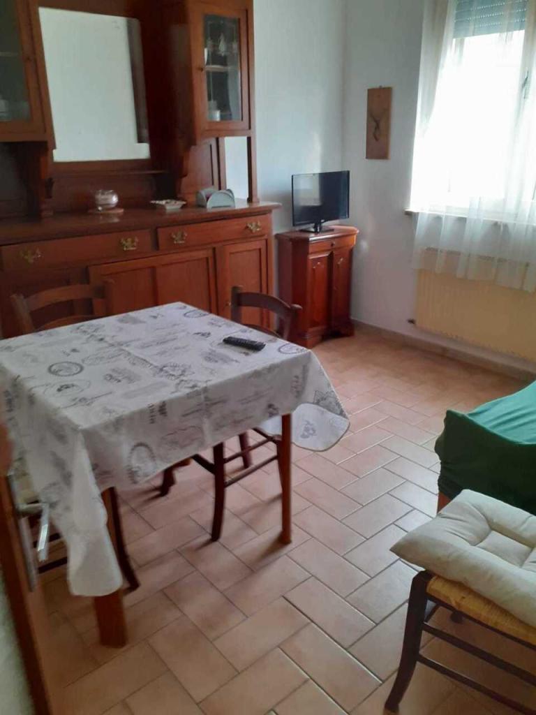 appartamento in affitto a Viareggio in zona Campo d'Aviazione