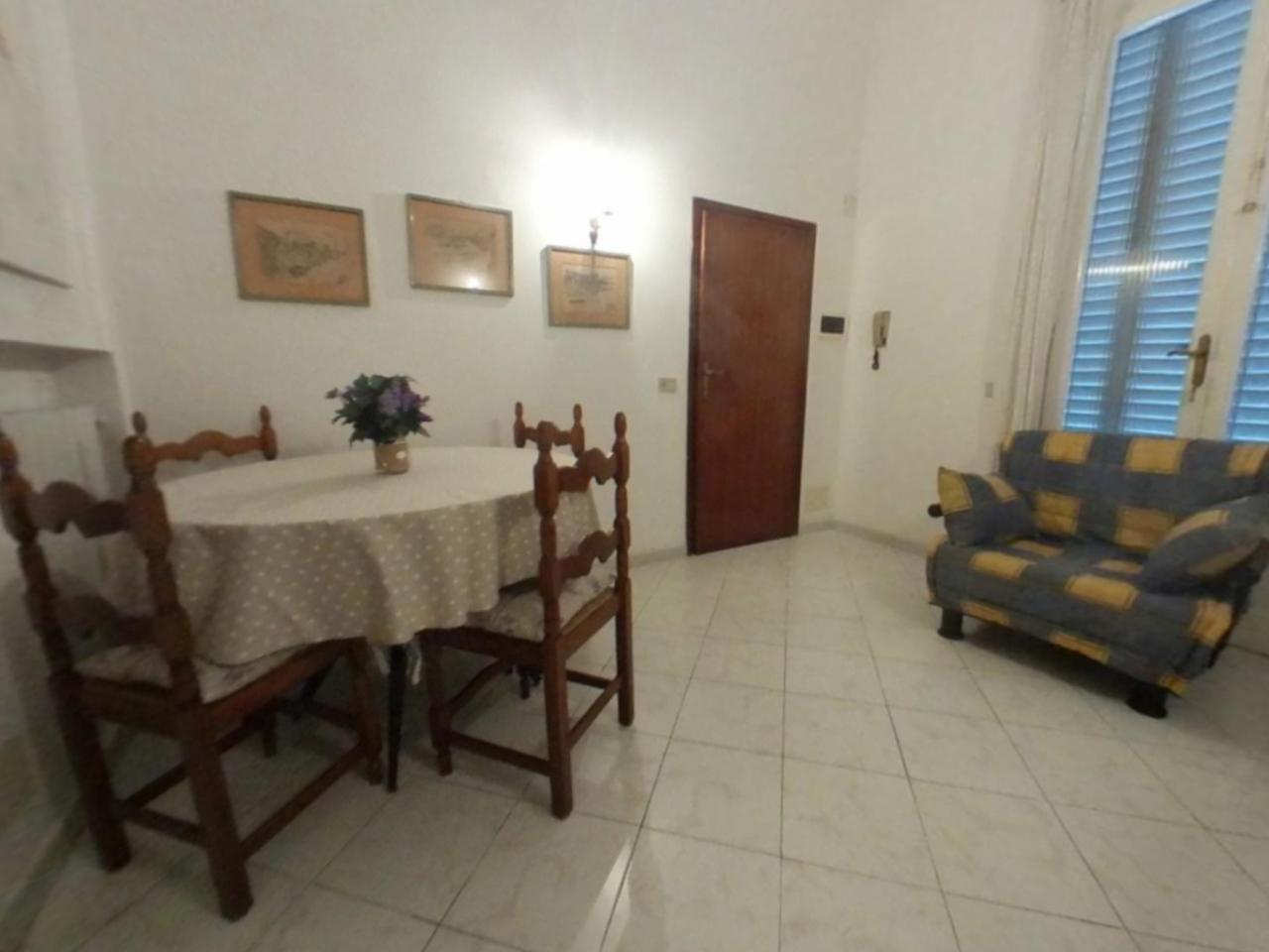 appartamento in affitto a Viareggio