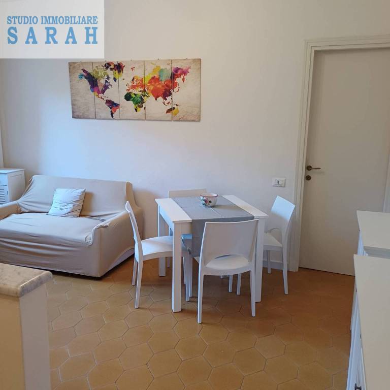 appartamento in affitto a Viareggio