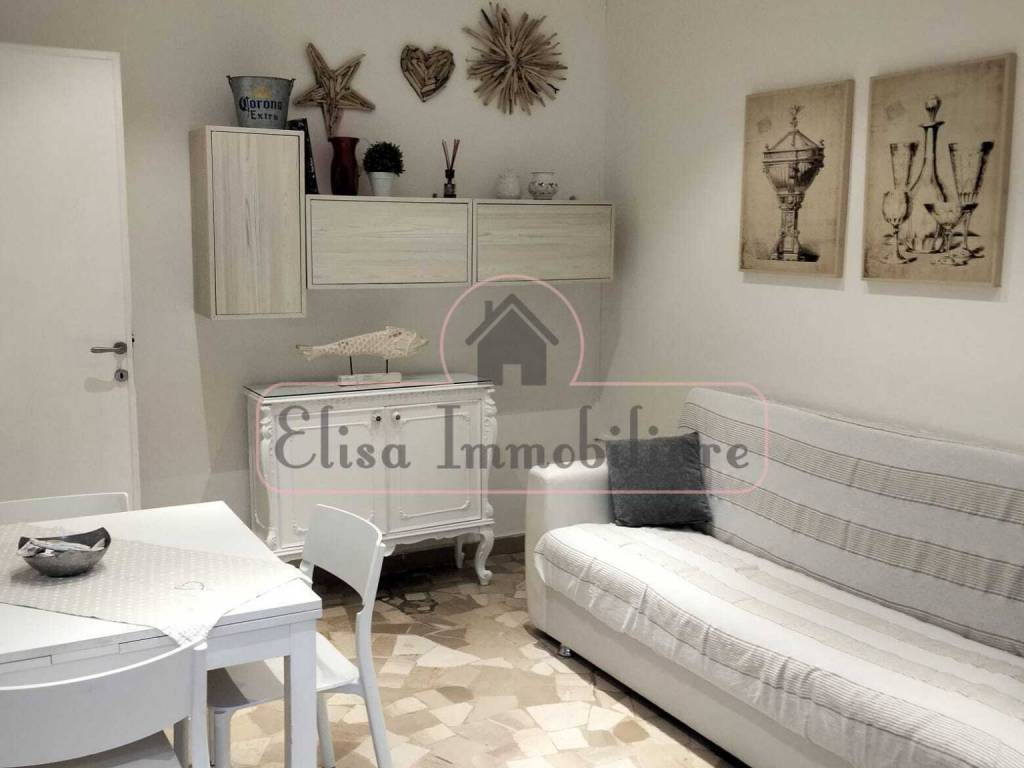 appartamento in affitto a Viareggio