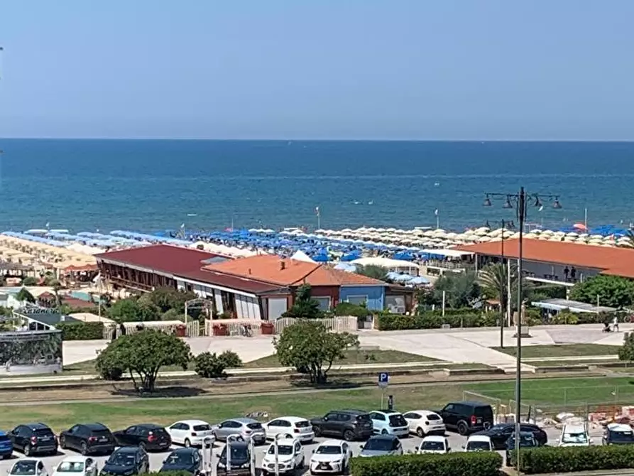 appartamento in affitto a Viareggio in zona Fossa dell'Abate
