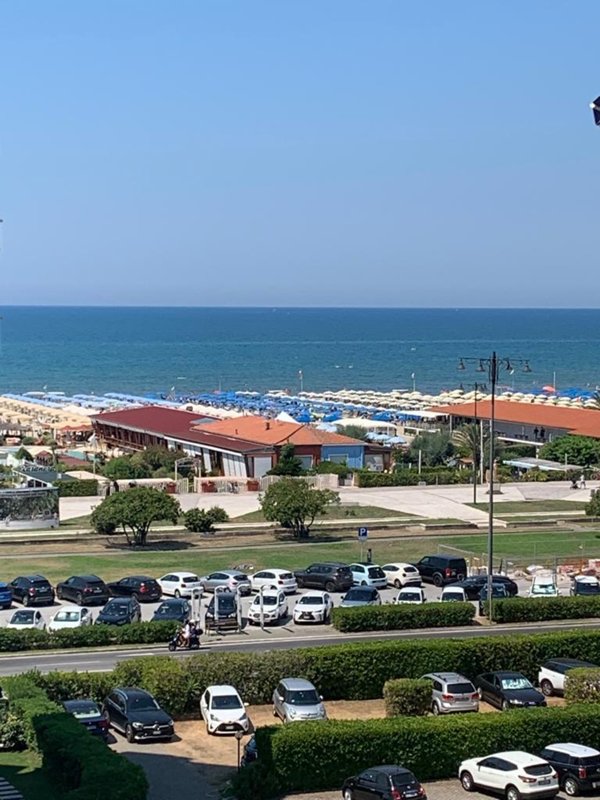 appartamento in affitto a Viareggio in zona Fossa dell'Abate