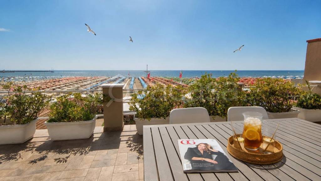 appartamento in affitto a Viareggio
