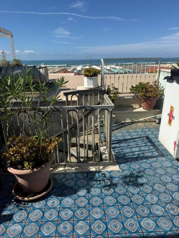 casa indipendente in affitto a Viareggio in zona Centro Storico
