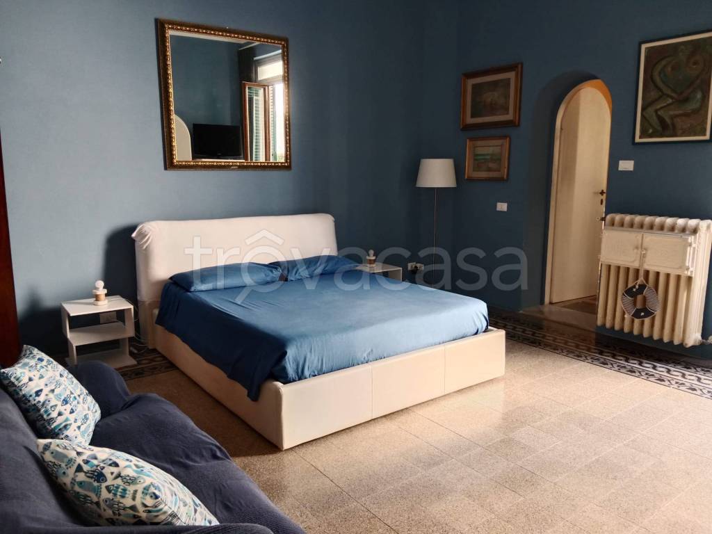 appartamento in affitto a Viareggio