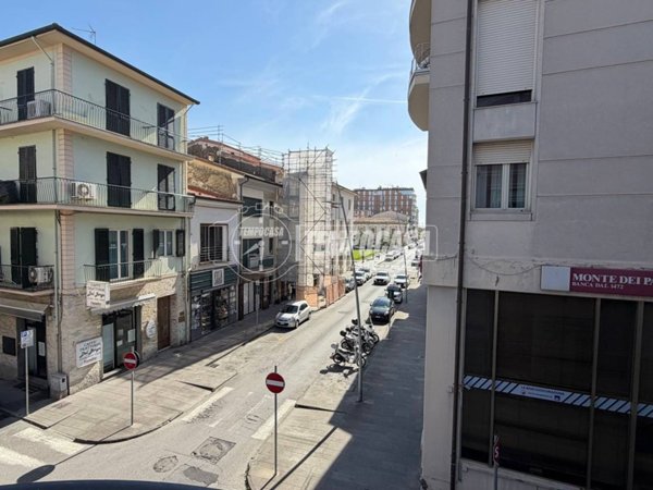 appartamento in affitto a Viareggio in zona Centro Storico