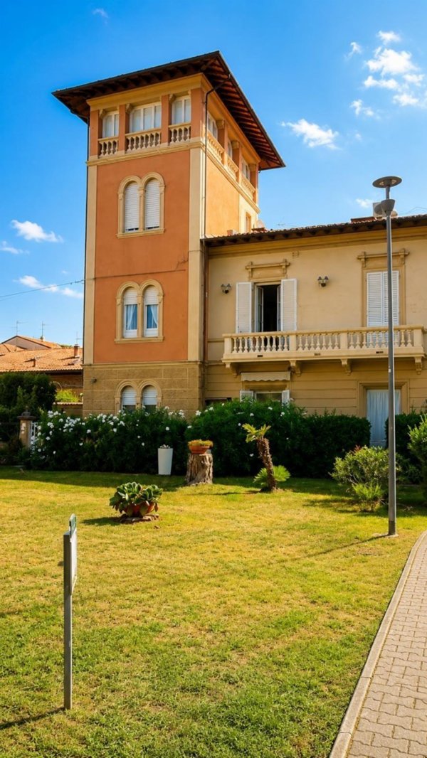 appartamento in affitto a Viareggio in zona Campo d'Aviazione