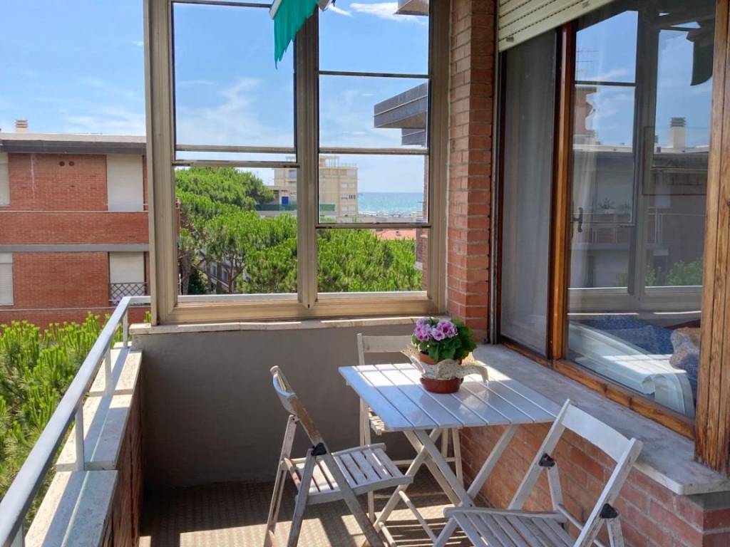 appartamento in affitto a Viareggio